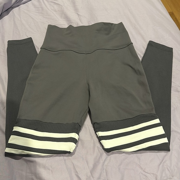 Bombshell Sports Wear Thigh High Leggings - Picture 4 of 5